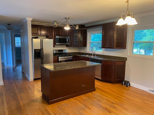 Building Photo - 1528 Westway Dr