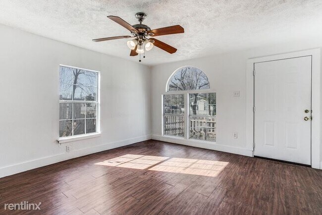 Foto del edificio - 2 br, 1 bath House - 3221 Wake St