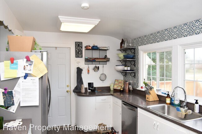 Foto del edificio - 3 br, 2 bath House - 3702 S J St