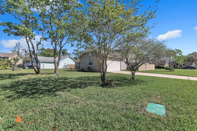 Foto del edificio - Beautiful 3 bedroom/ 2 bathroom home in Ja...