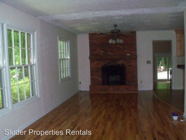 Building Photo - 4 br, 2 bath House - 599 Savannah Drive