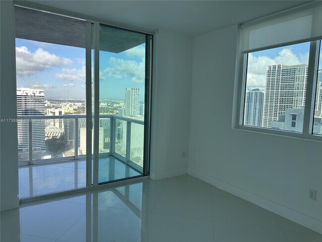 Foto del edificio - 253 NE 2nd St