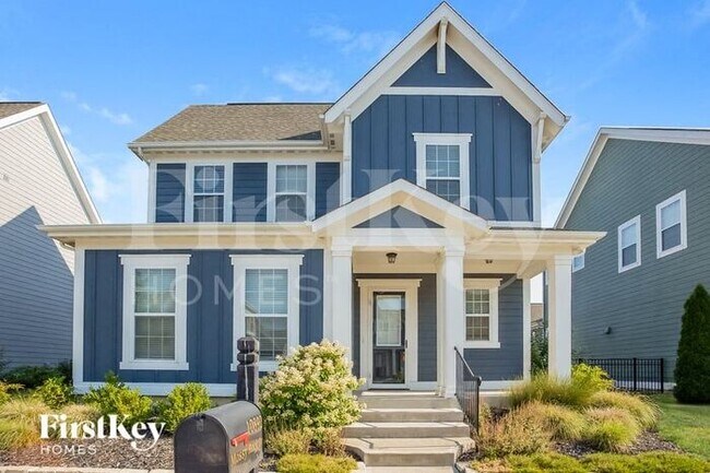 Building Photo - 10892 Mossy Rock Dr