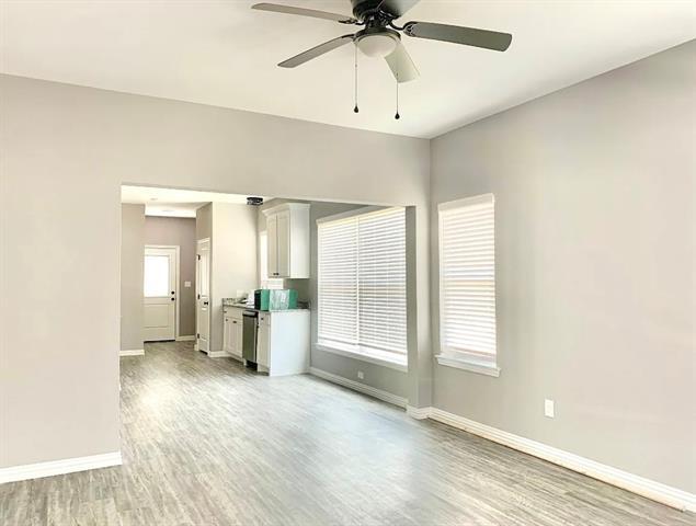 Foto del edificio - 312 N Elliott Ave