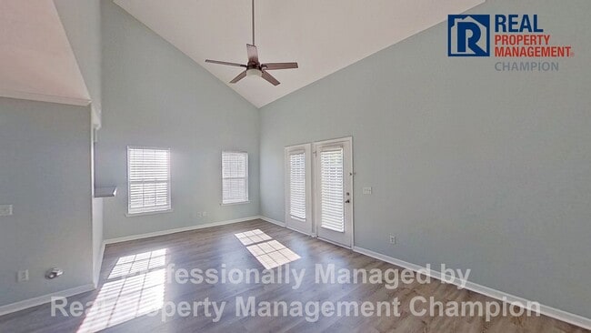 Photo - Cute 3 BD/2 BA Townhome Style Near UNCW