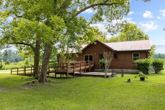 Building Photo - 126 George Jones Rd
