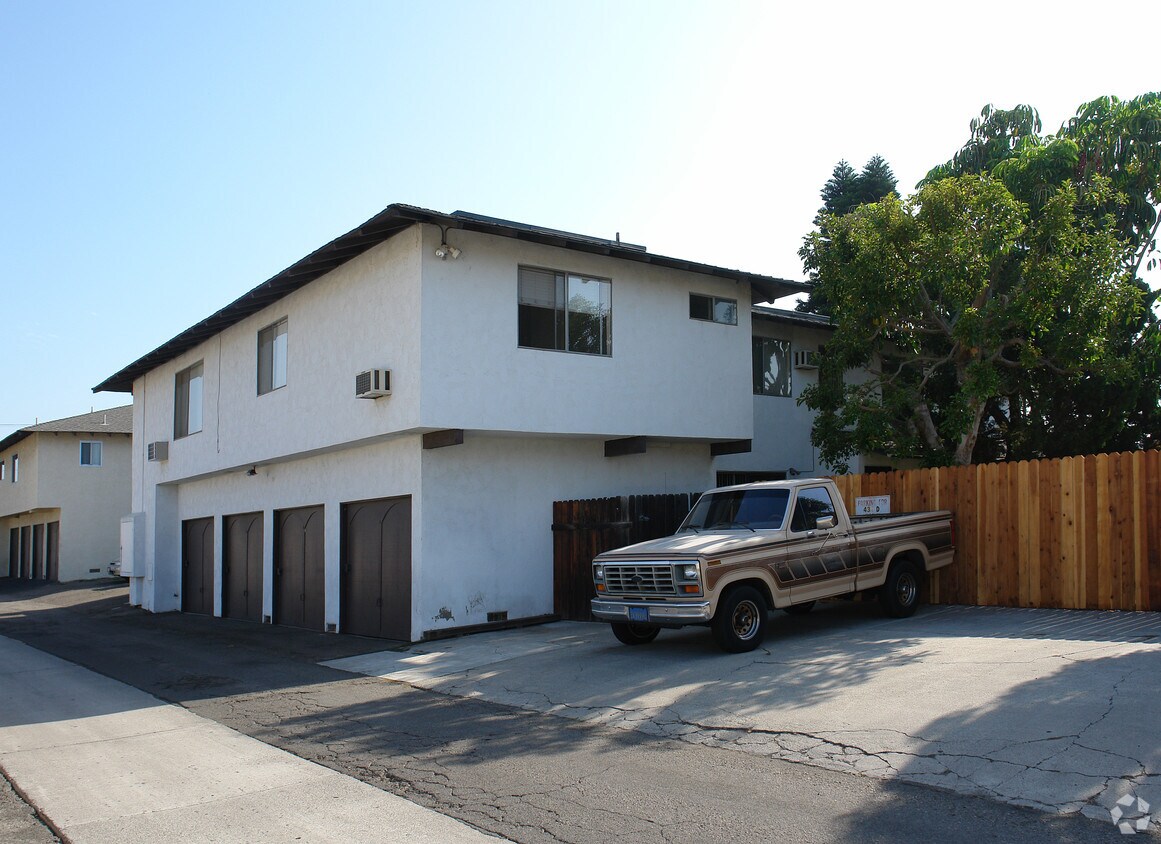 Building Photo - 434 W Tularosa Ave