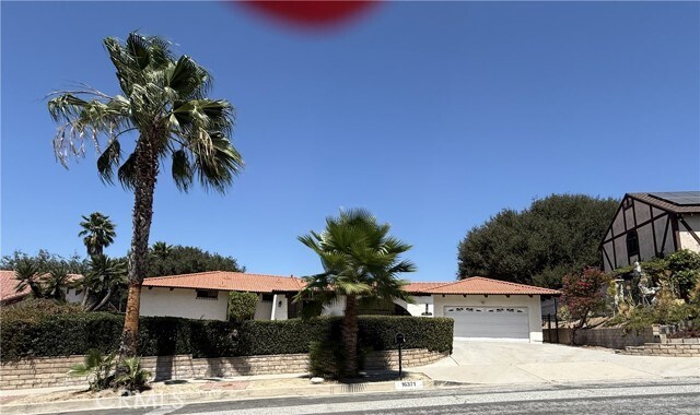 Foto del edificio - 16371 Chella Dr