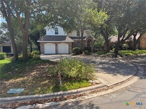 Building Photo - 222 Preston Hollow