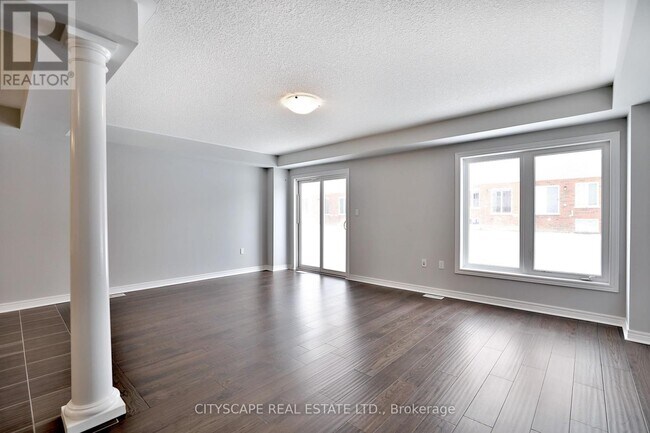 Building Photo - 87 Bethune Ave