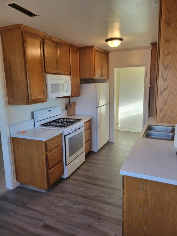 Building Photo - 4154 Ridgecrest St