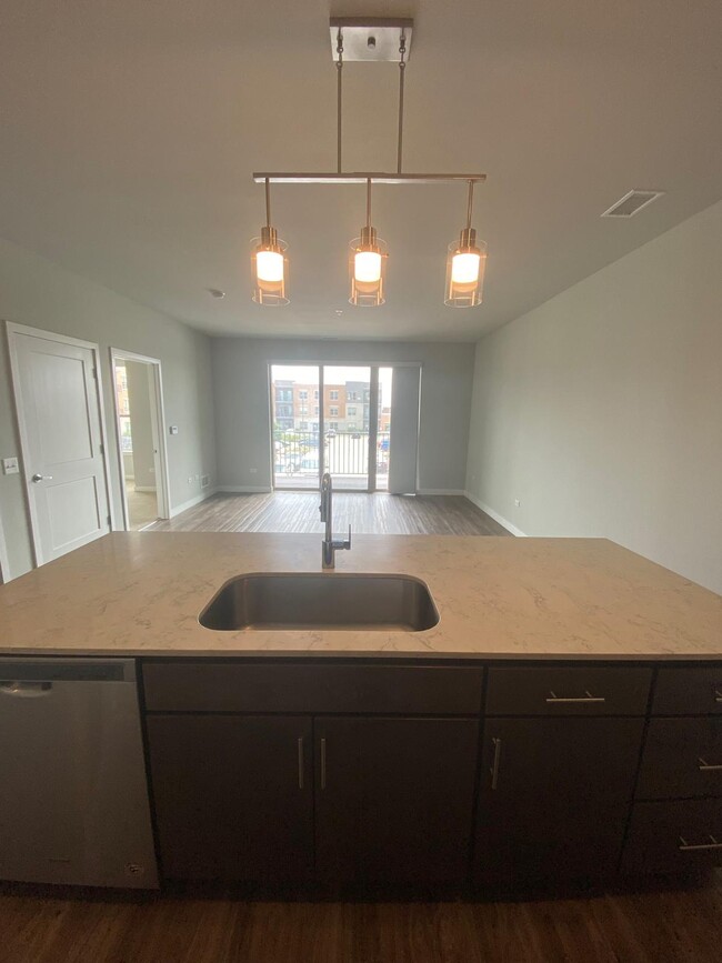 Living/Kitchen - 2535 Watermark Ter