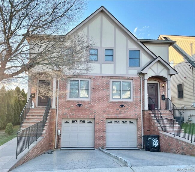 Foto del edificio - 85 Park Ave