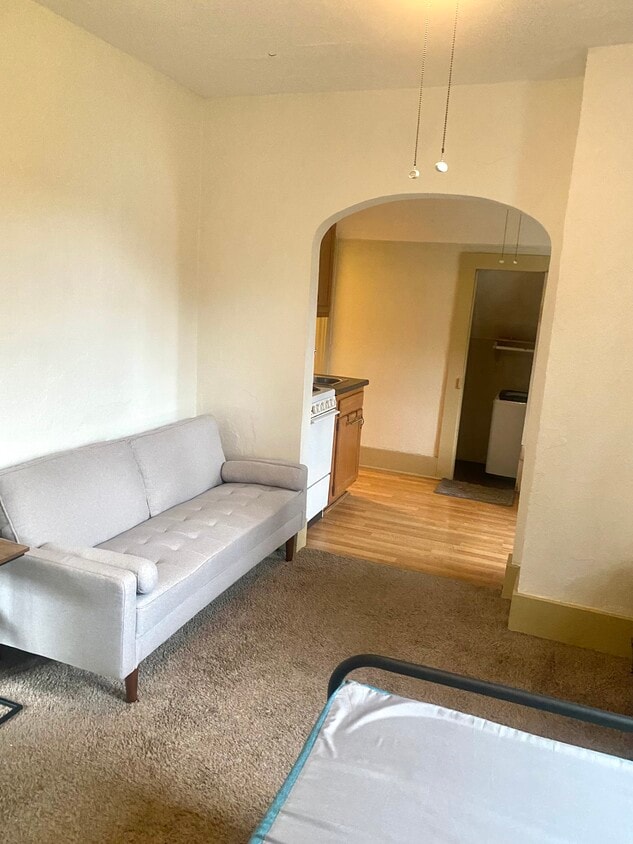 506 N McKean St Unit 4, Butler, PA 16001 Apartments in Butler, PA