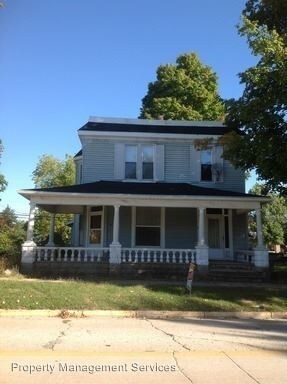 Primary Photo - 119 E Washington St