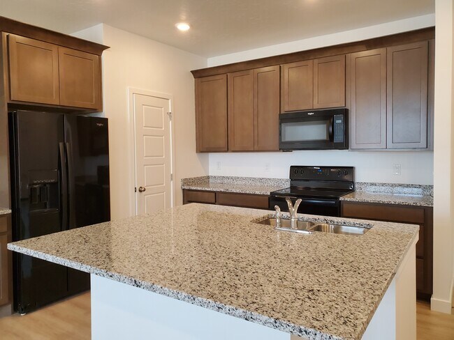 Foto del edificio - 4350 W Dixon Way