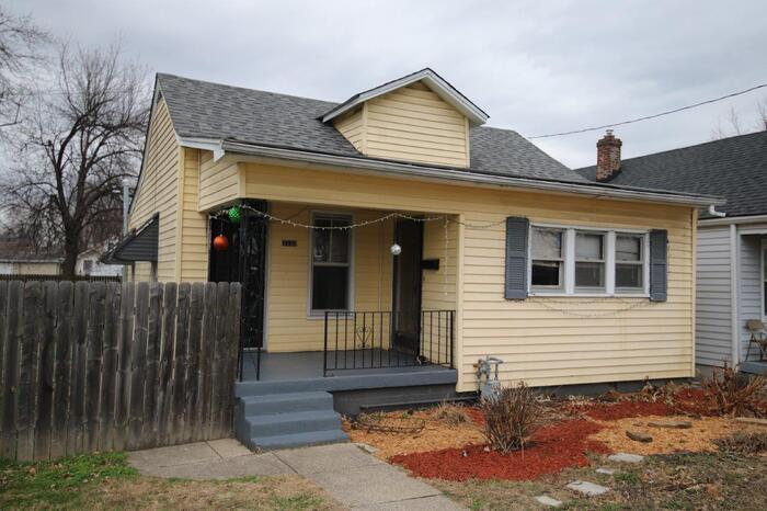 Primary Photo - 3BD/2BA Single Family Home