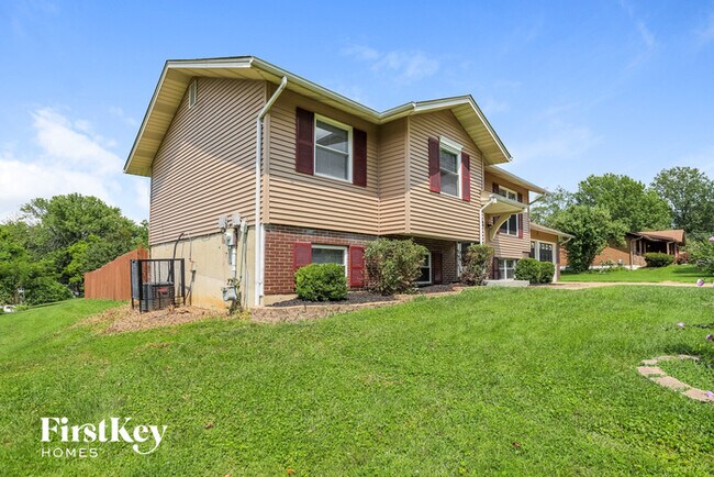 Foto del edificio - 6161 Limbwood Ct