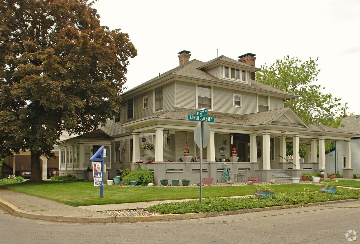 Primary Photo - 622 E Coeur D' Alene Ave