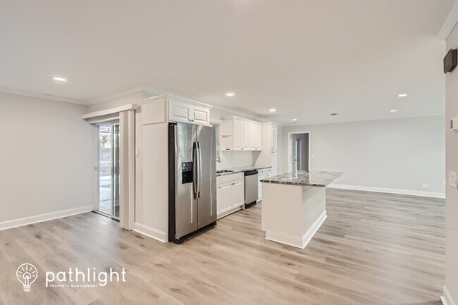 Foto del edificio - 106 Woodburn Court