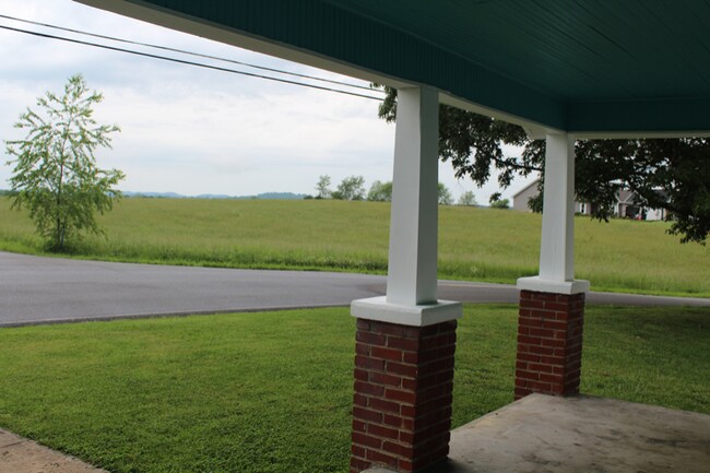 Foto del edificio - 480 Matthews Mill Rd