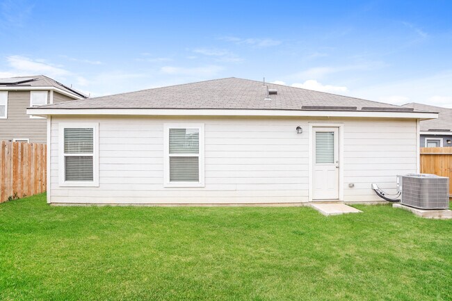 Foto del edificio - 7277 Jebson Pass