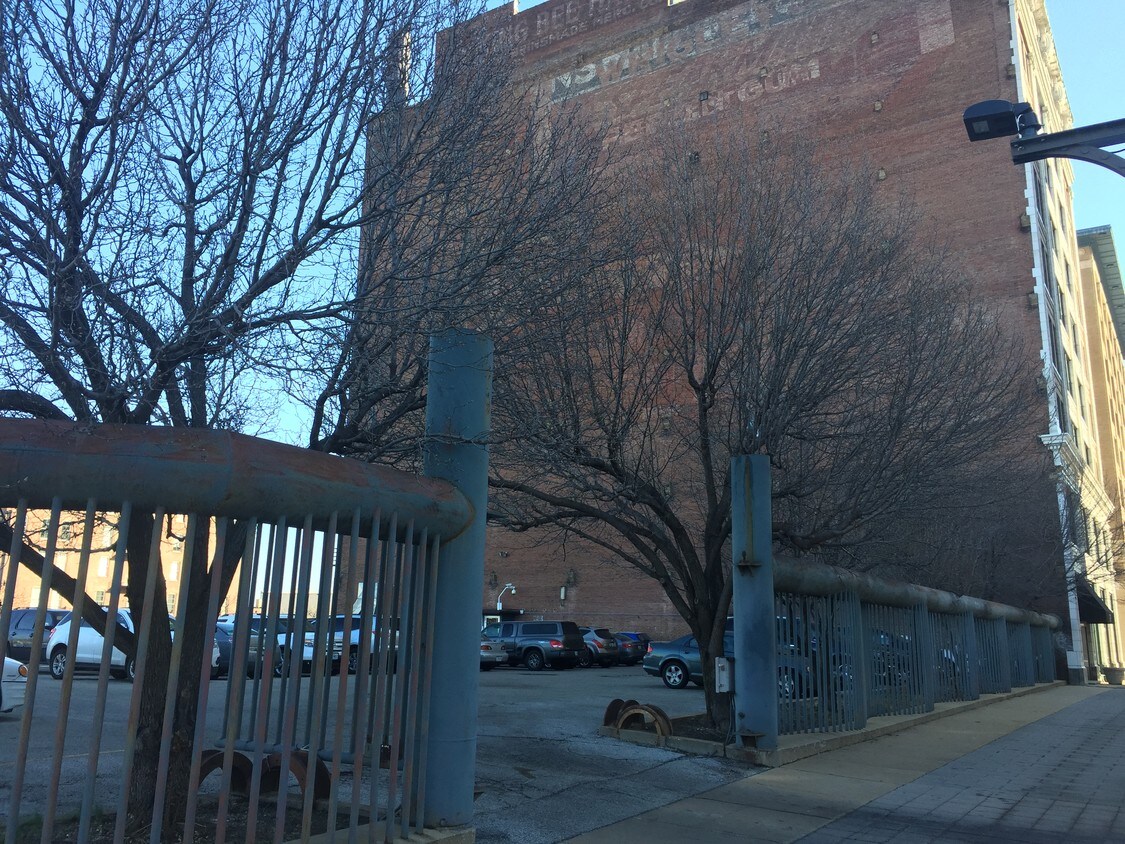 Foto principal - 1709 Washington Ave