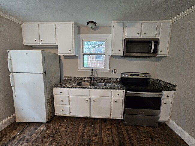Foto del edificio - 102 Dundee Ln