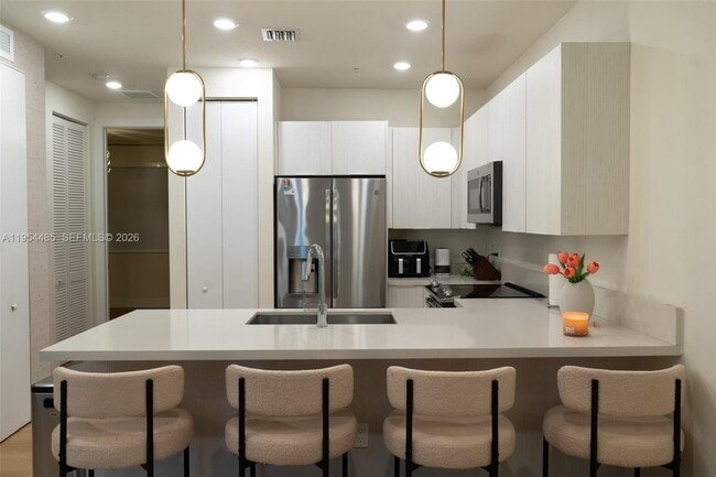 Building Photo - 10229 NW 64th Terrace