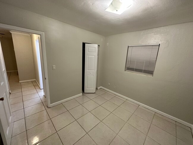 Building Photo - 7725 Cassino Ave