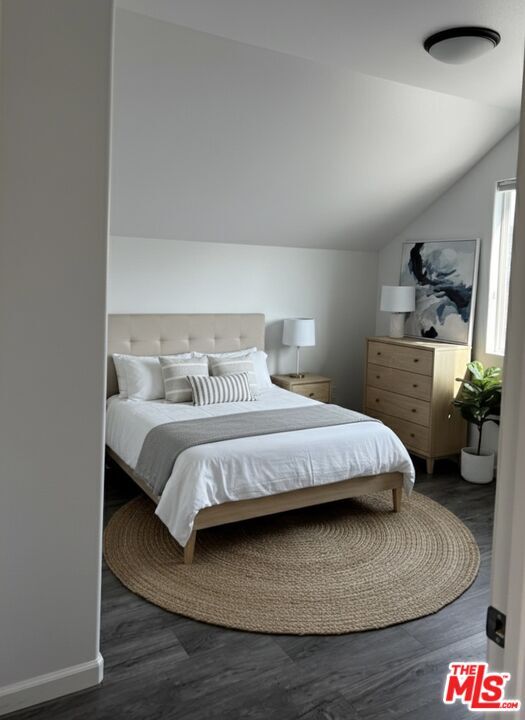 Foto del edificio - 929 W 23rd St