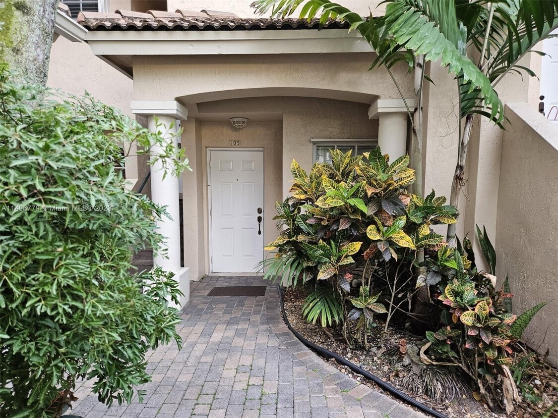 5650 NW 115th Ct Unit 105, Doral, FL 33178 Condo for Rent in Doral