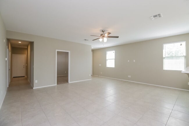 Foto del edificio - 12169 W Del Rio Ln