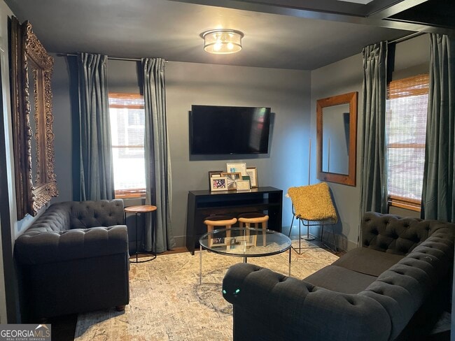 Foto del edificio - 2361 Beecher Rd SW