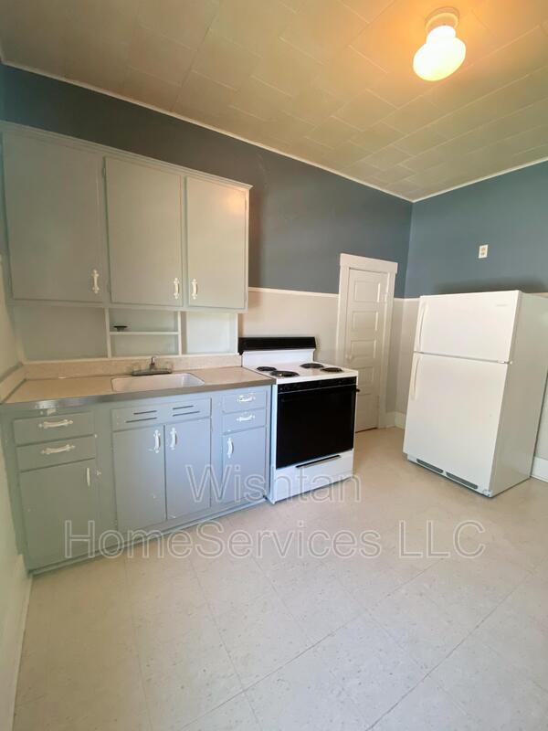 Foto del edificio - 209 Chandler Blvd