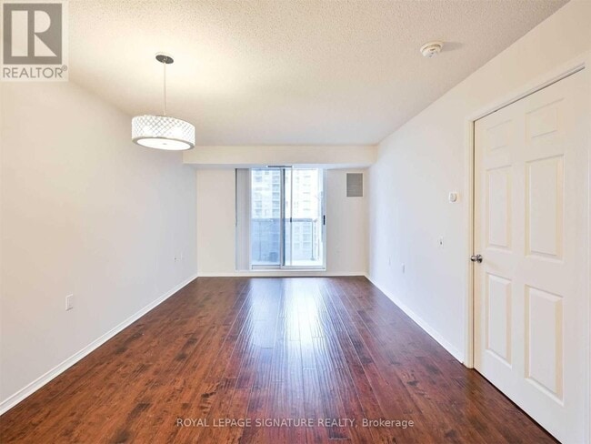 Building Photo - 35 Finch Ave E