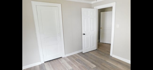 Building Photo - 725 Virginia Ave