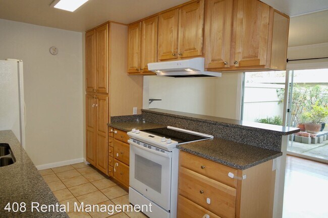 Building Photo - 1062 Michelangelo Dr