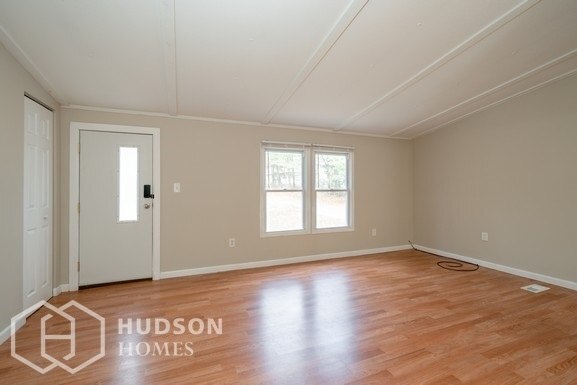 Building Photo - 1586 US-209