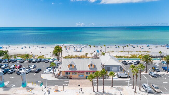 Foto del edificio - 230 Medallion Blvd