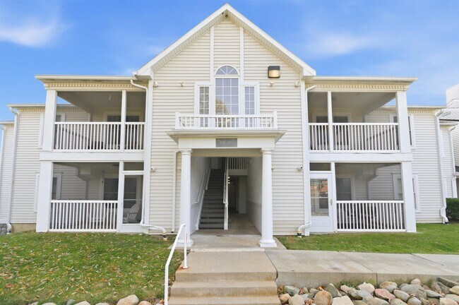 Foto del edificio - 2233 S Main St