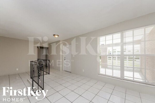 Foto del edificio - 2220 NW 44th Ave