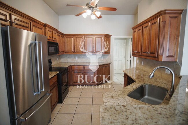 Foto del edificio - 2828 NW 170th Ct