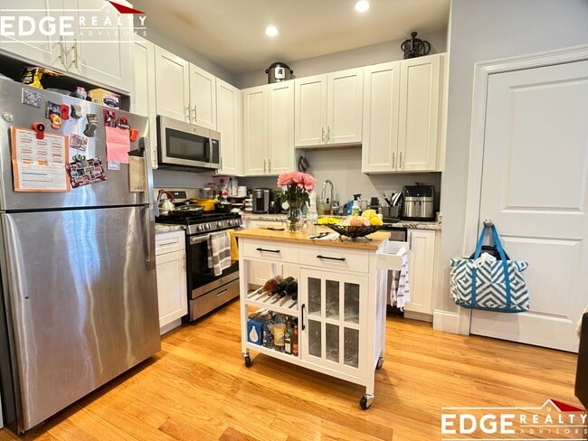 Photo - 6 Islington St Apartment