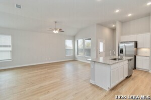 Building Photo - 339 Nespral Dr