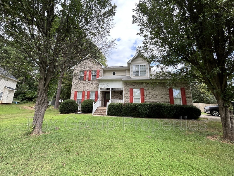 Primary Photo - 131 Sagemore Rd