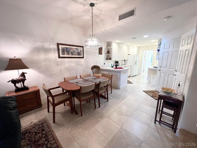 Foto del edificio - 2913 E Community Dr