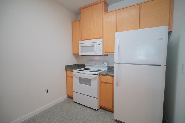 Building Photo - 1680 Corey Wood Cir