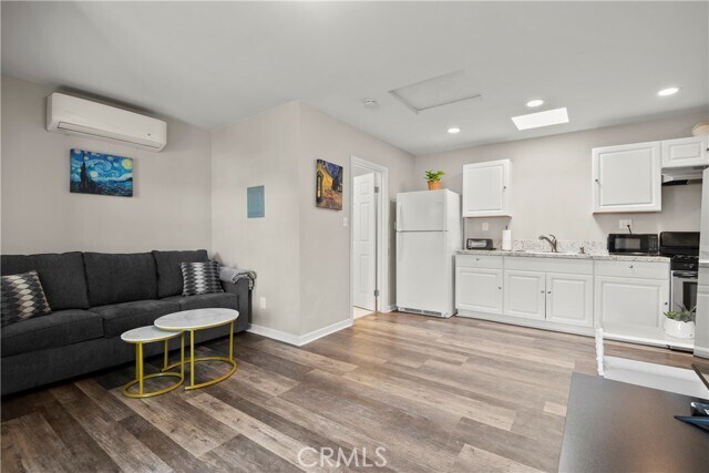 Foto del edificio - 217 E Carroll Ave
