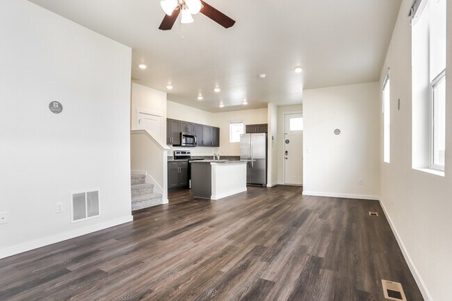 Foto del edificio - 13581 Oneida Ln